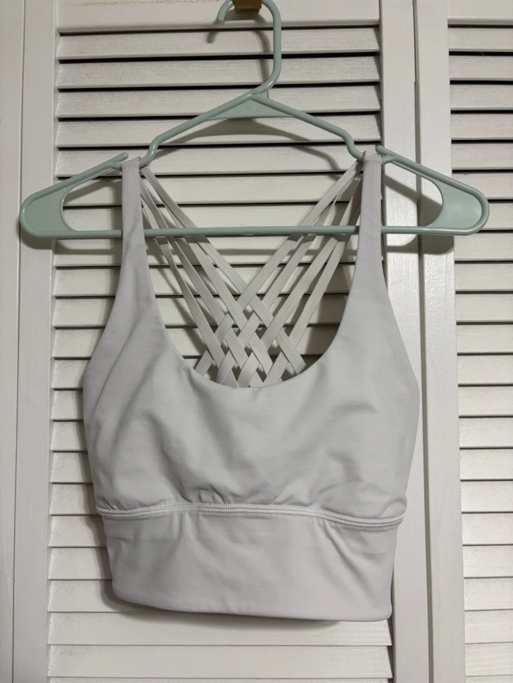 Lululemon Free To Be Moved Bra